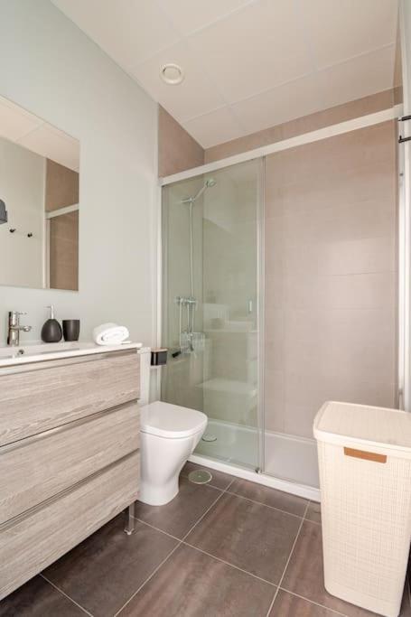 Nuevo Con Piscina, Disfruta Del Silencio, Familias Con Ninos, Aire Acondicionado, 2 Banos, Wifi, Terraza, Playa, Toallas Y Sombrillas